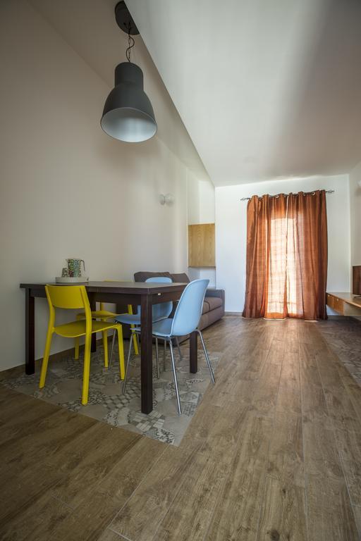 Quinto Tronco Hotel Elini Luaran gambar